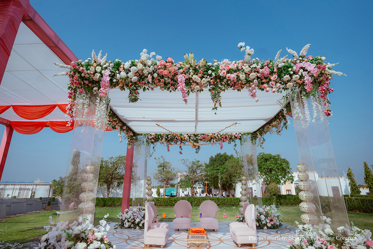 Esha Jain and Pratik Mehta, Rajasthan