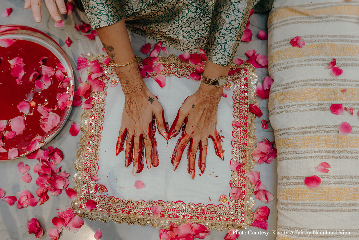 Jushti and Shanav, Mumbai