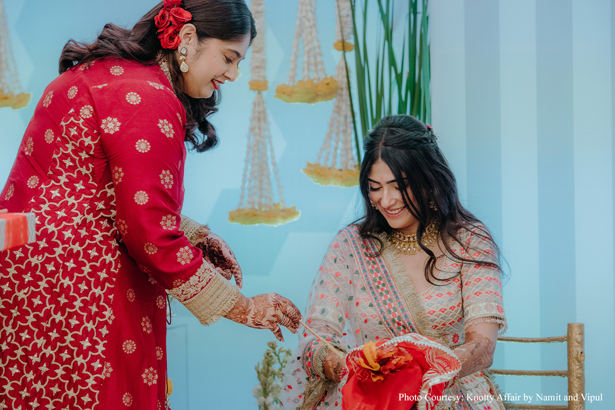 Jushti and Shanav, Mumbai