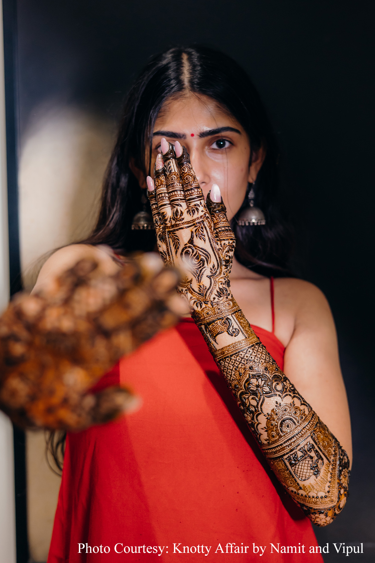 Jushti and Shanav, Mumbai