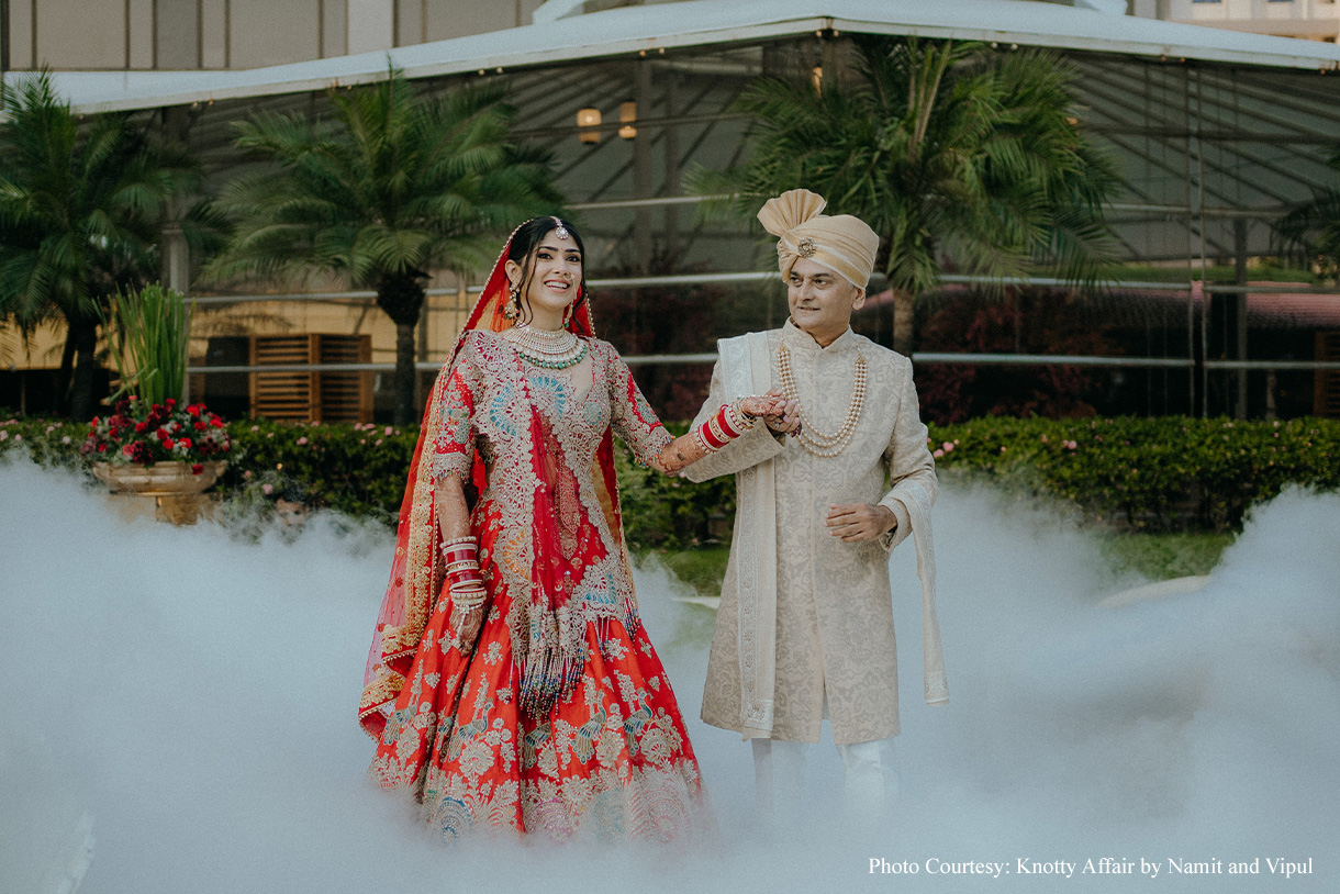 Jushti and Shanav, Mumbai