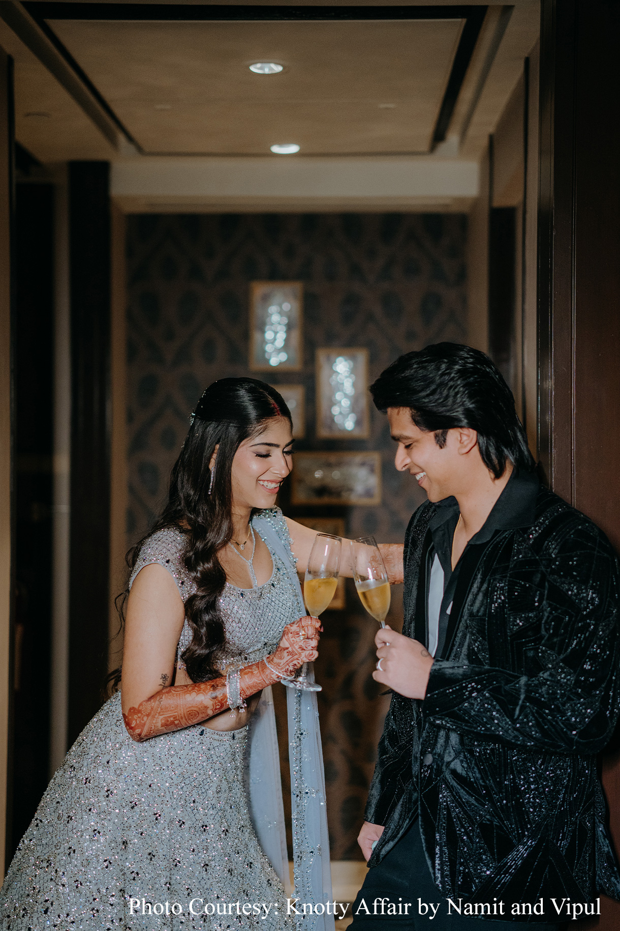 Jushti and Shanav, Mumbai