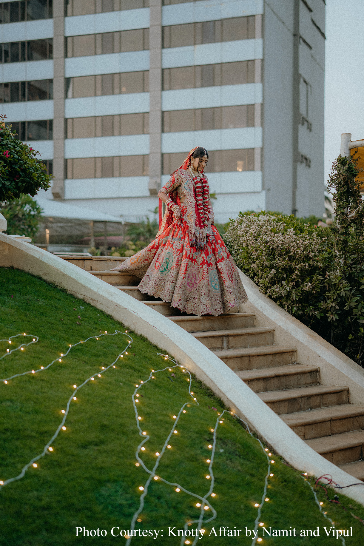 Jushti and Shanav, Mumbai