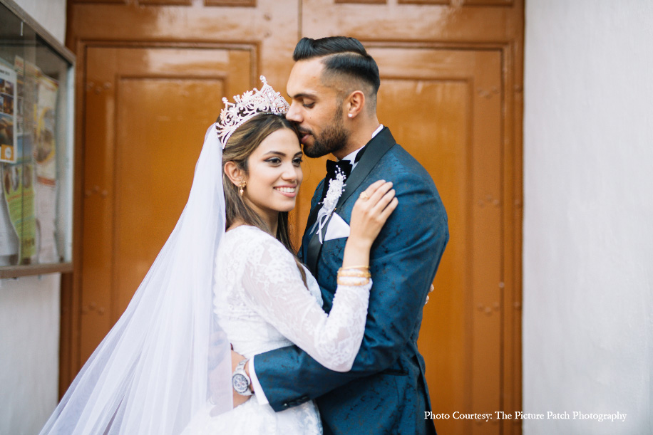 Robin and Lianne, Riva Beach Resort, Goa