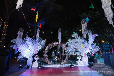 Robin and Lianne, Riva Beach Resort, Goa