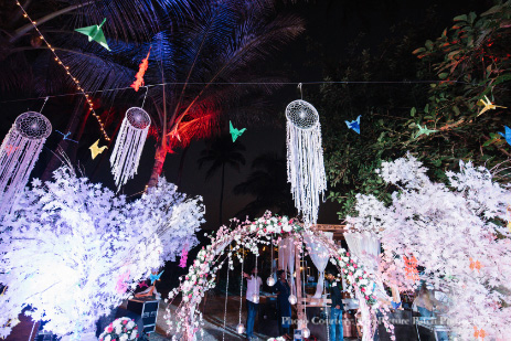 Robin and Lianne, Riva Beach Resort, Goa