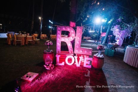 Robin and Lianne, Riva Beach Resort, Goa