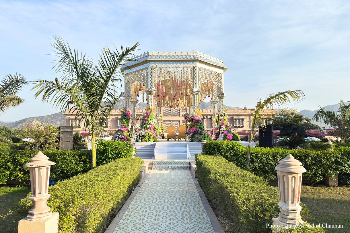 Pawan and Bhoomi, Pushkar