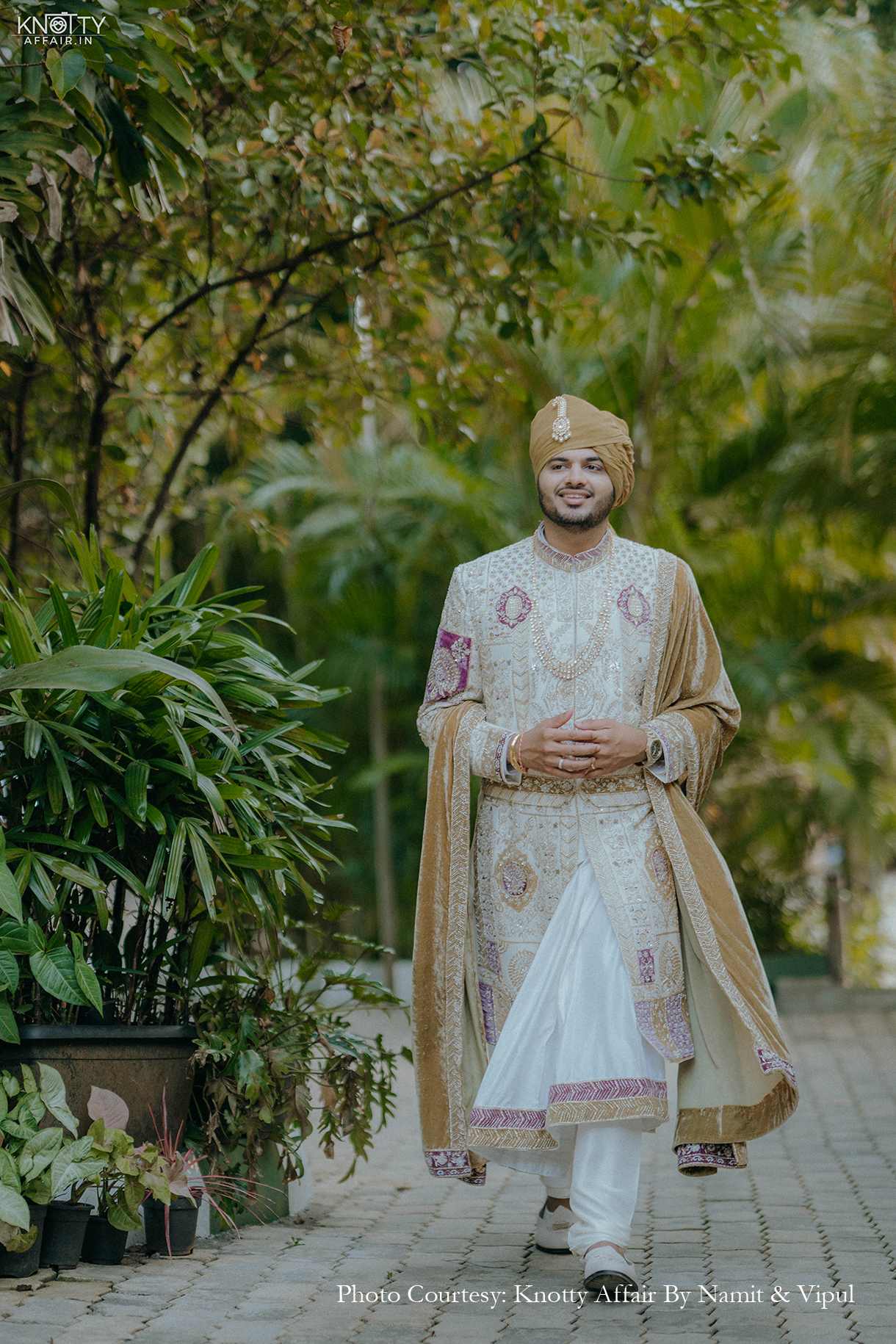 Sakshi Chougule and Mithil Raval, Karnataka