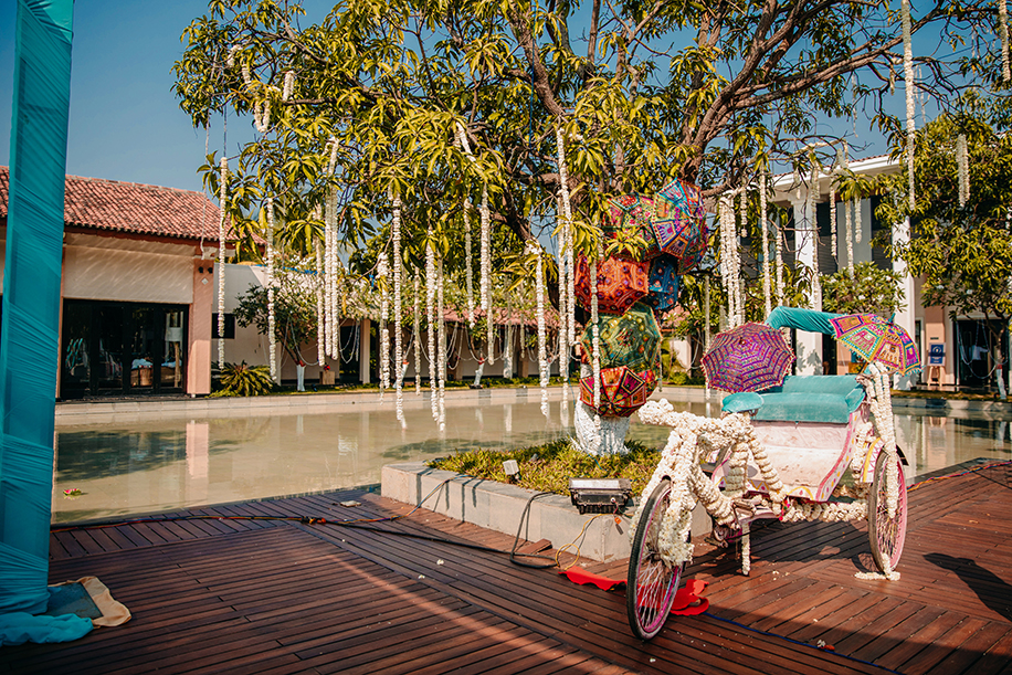 Sameeksha Madan and Tanmay Arora, Radisson Blu Resort & Spa, Alibaug