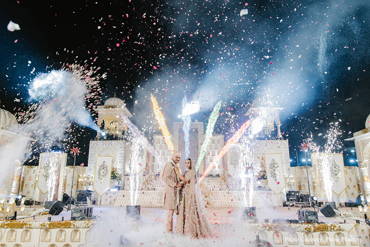 Twinkle and Rahul,  Mumbai