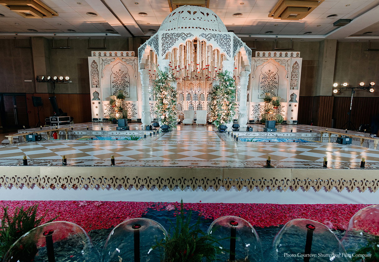 Vidhi and Devashya, Mahabalipuram