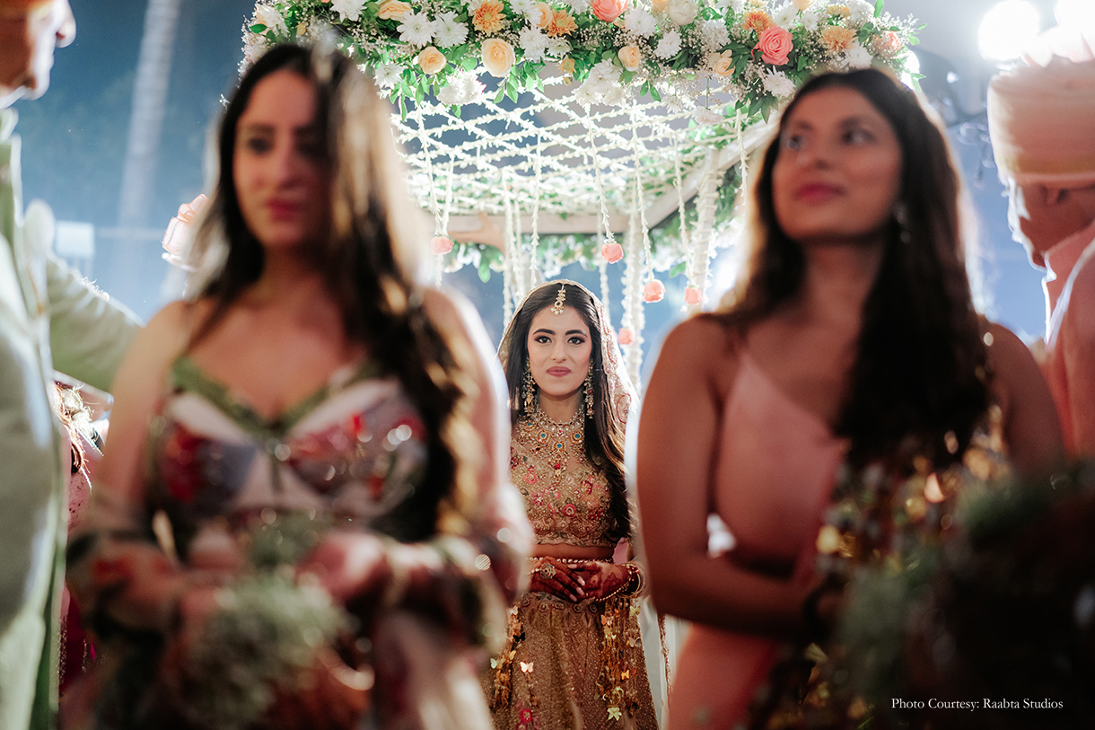 Vidhi Chickar and Vanshaj Sundeep Puri, Juhu