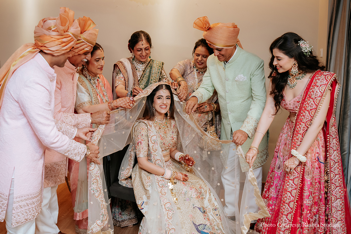 Vidhi Chickar and Vanshaj Sundeep Puri, Juhu