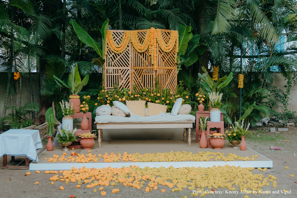 Sasha and Vipul, Pune