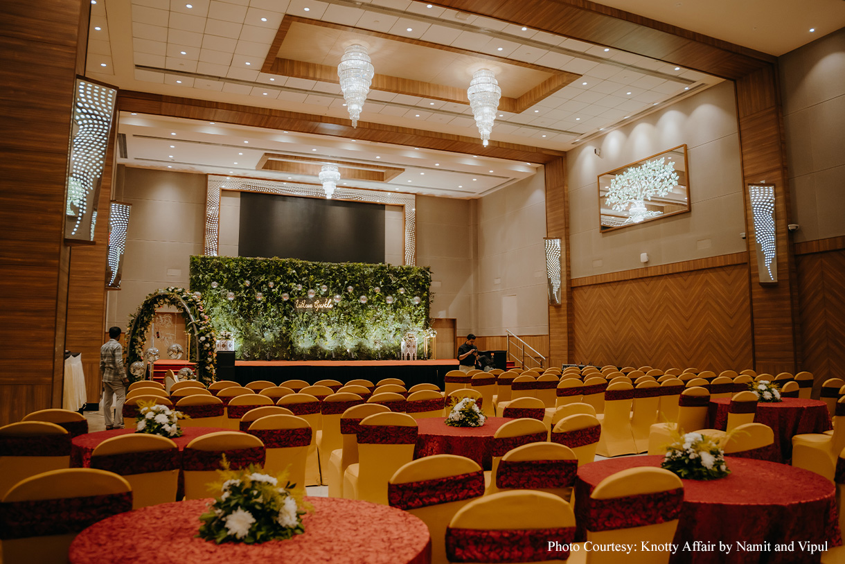 Sasha and Vipul, Pune