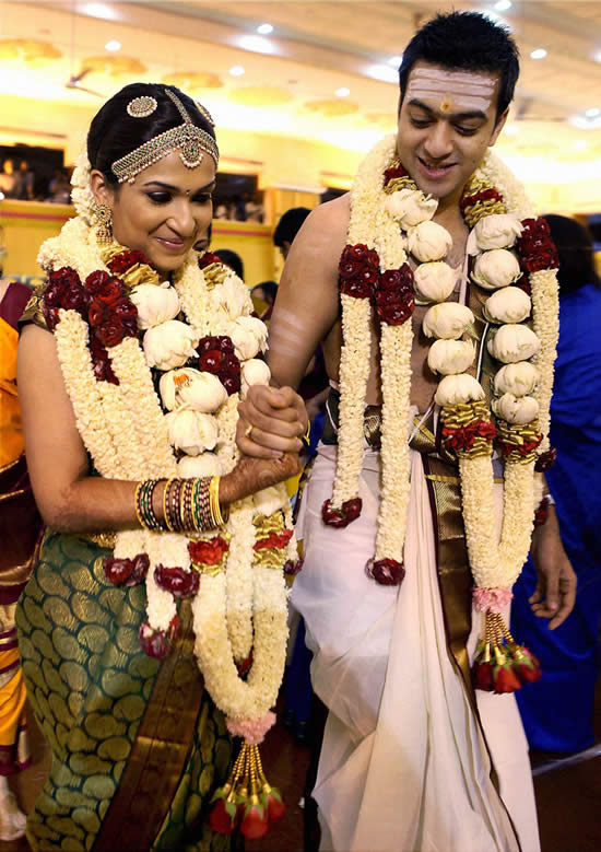 Superstar Rajinikanth S Daughter Soundarya Marries Entrepreneur Ashwin Kumar Weddingsutra